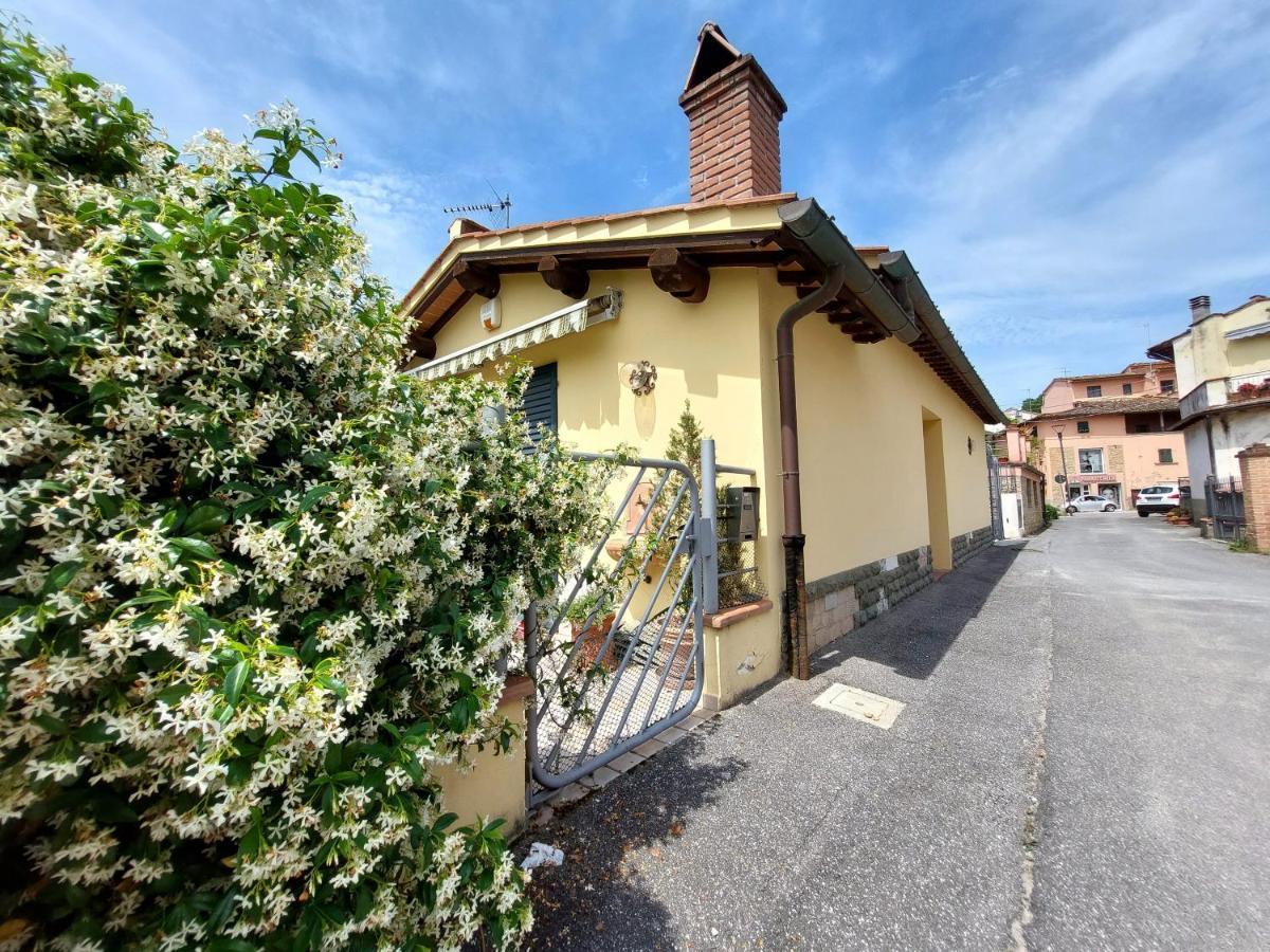 Casa Vacanze - La Ginestra Ginestra Fiorentina ภายนอก รูปภาพ